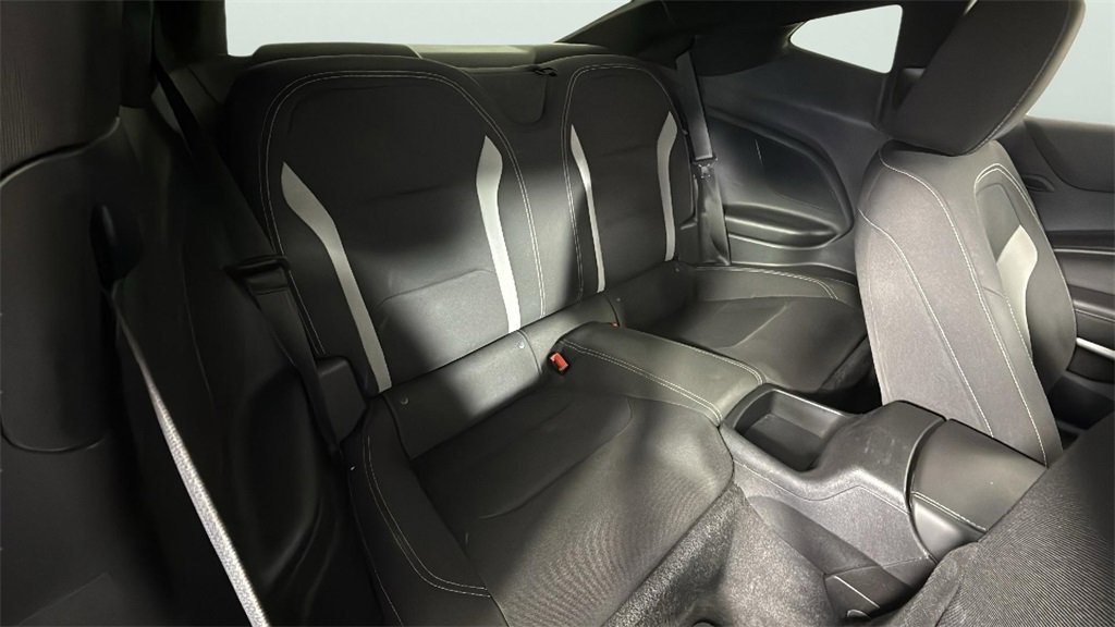 Used 2022 Chevrolet Camaro LT image 27