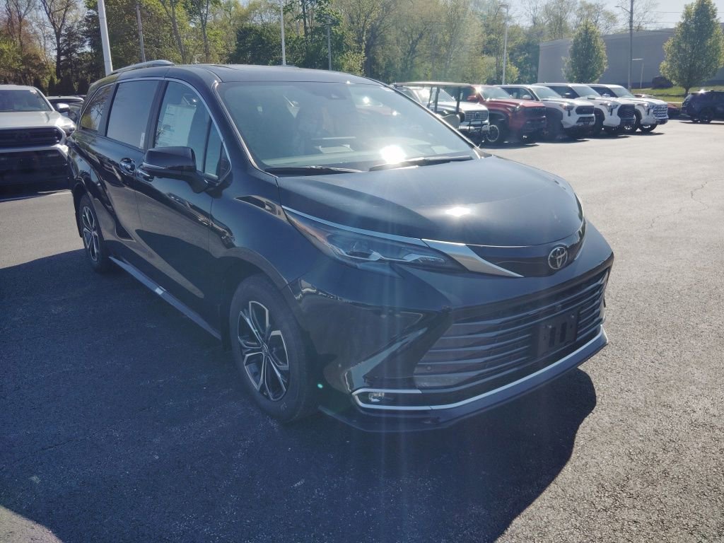 New 2026 Toyota Sienna Platinum