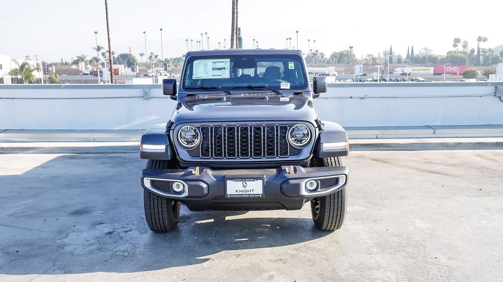 New 2026 Jeep Gladiator Sport AWD/4WD image 3