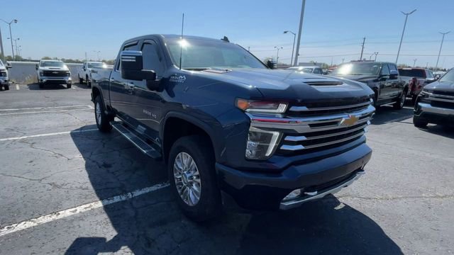 Used 2023 Chevrolet Silverado 2500 High Country w/ LPO, Hitch Package AWD/4WD image 4