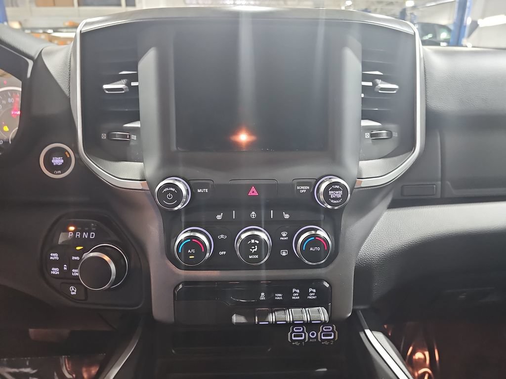 Used 2020 RAM 1500 Big Horn AWD/4WD image 23