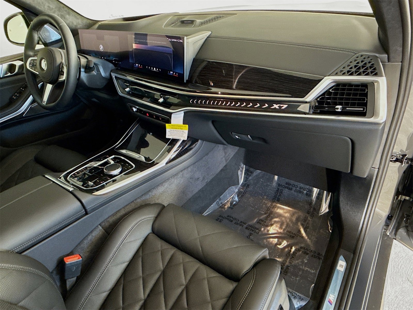 New 2026 BMW X7 xDrive40i w/ M Sport Package image 32