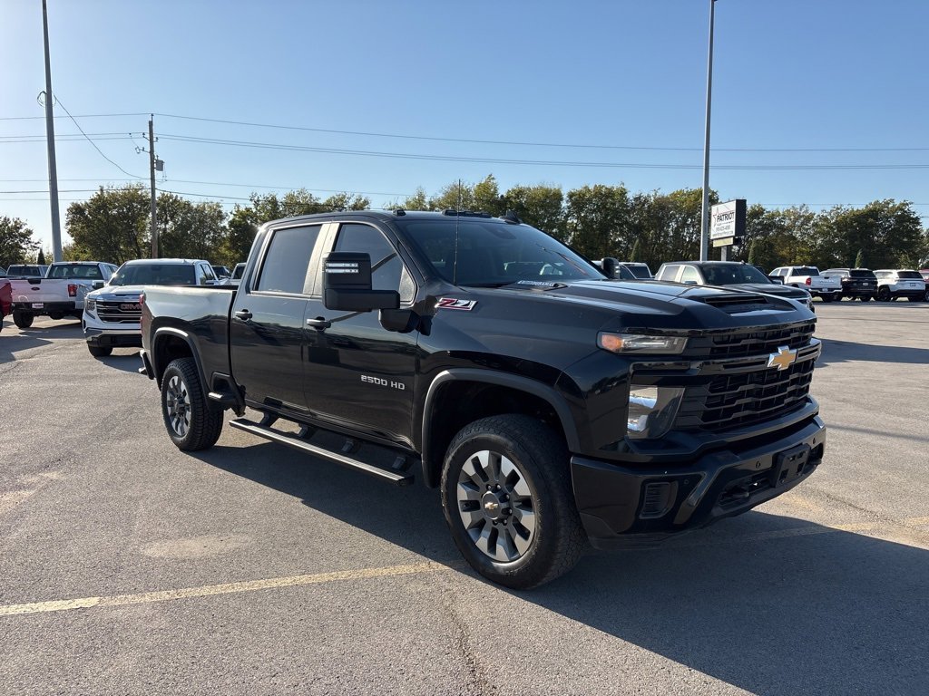 Used 2025 Chevrolet Silverado 2500 Custom w/ Custom Value Package