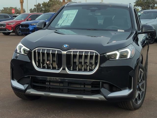 Used 2026 BMW X1 xDrive28i w/ Technology Package image 3