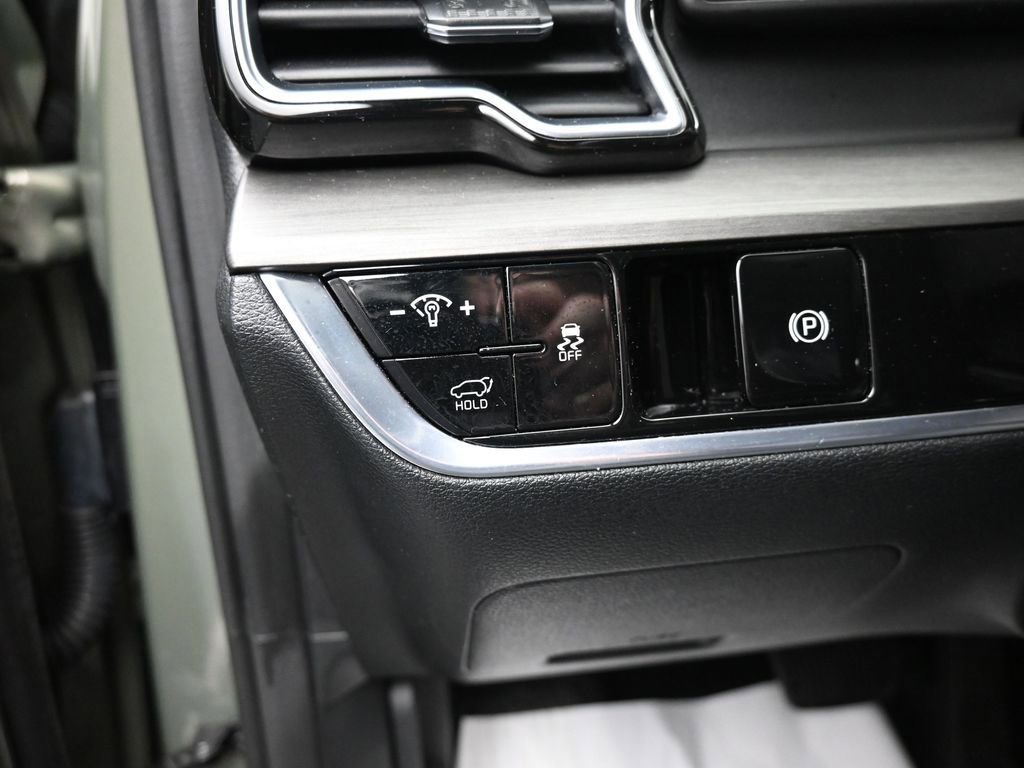 Used 2023 Kia Sportage X-Line w/ X-Line Premium Package image 17