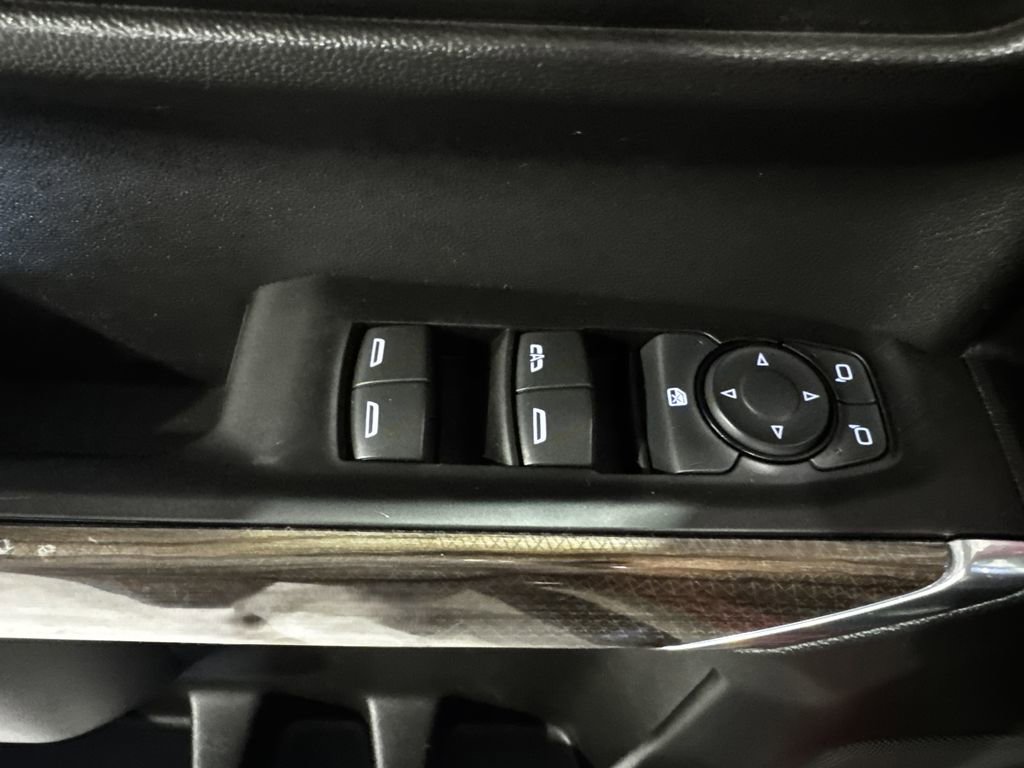 Used 2020 Chevrolet Silverado 1500 LT Trail Boss w/ Convenience Package AWD/4WD image 18