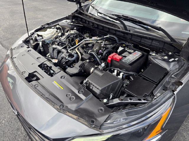 Used 2025 Nissan Altima 2.5 SV FWD image 26