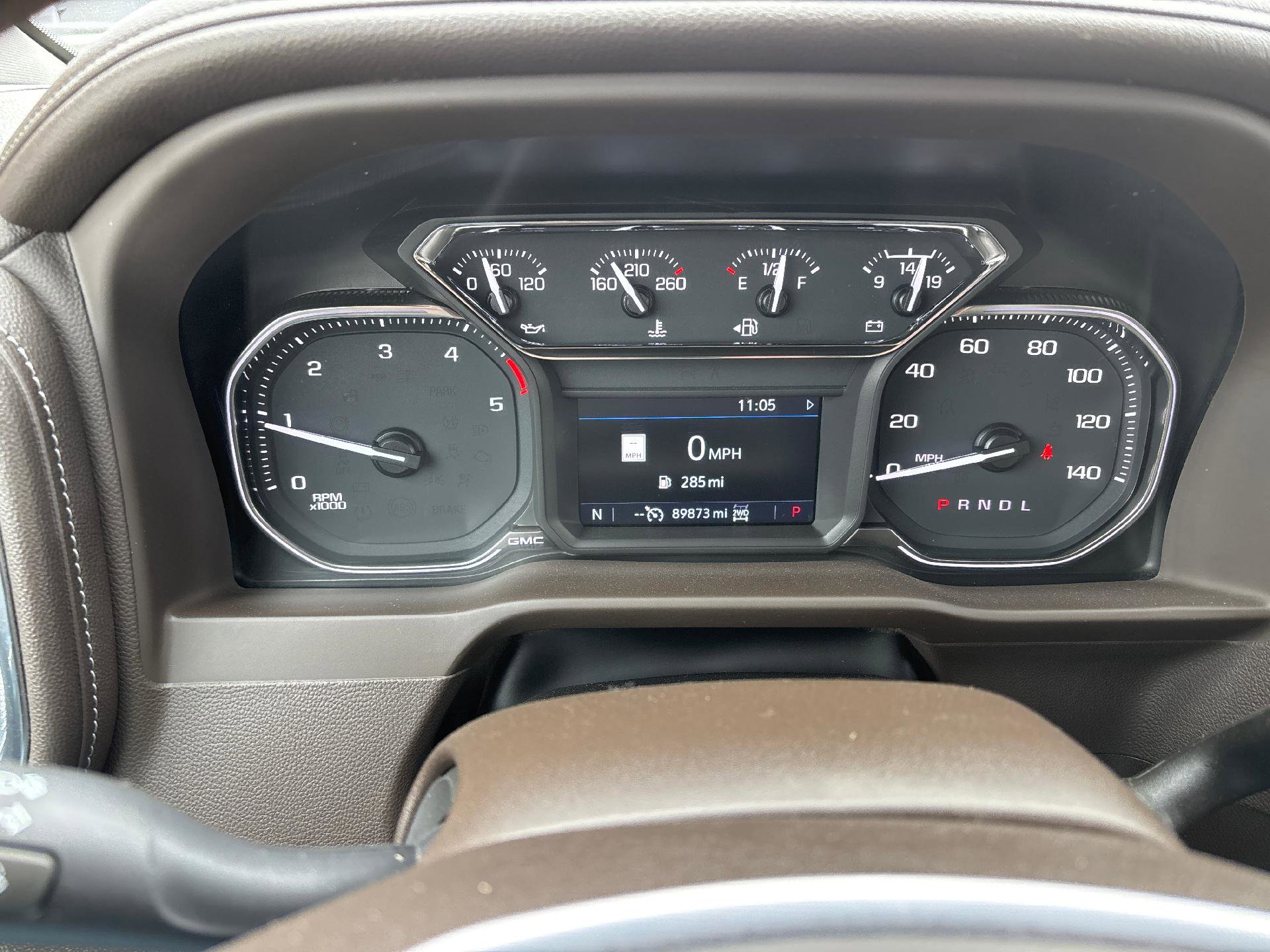 Used 2023 GMC Sierra 2500 SLT w/ SLT Preferred Package image 19