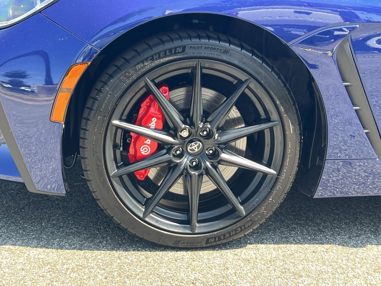 New 2026 Toyota GR86 RWD image 5