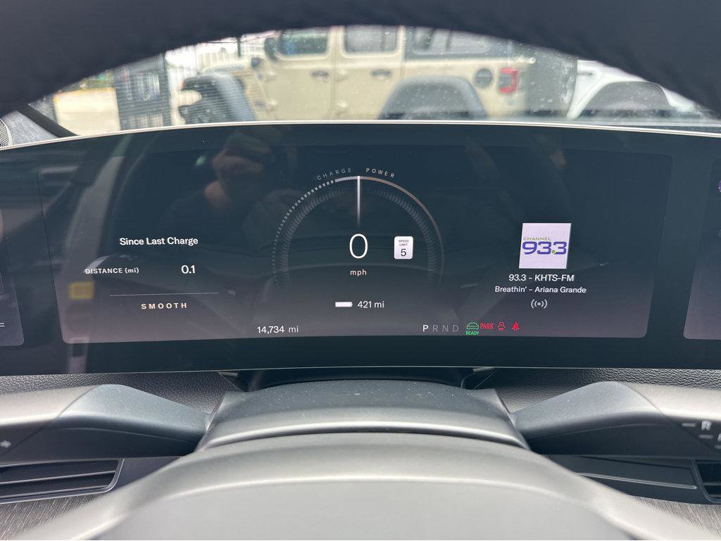 Used 2024 Lucid Air Touring AWD/4WD image 21