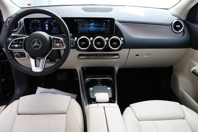 Used 2021 Mercedes-Benz GLA 250 4MATIC image 24