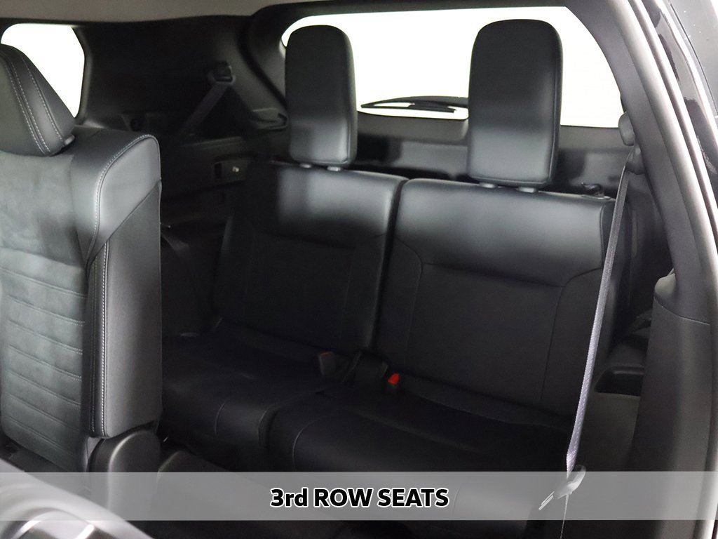 New 2025 Mitsubishi Outlander SE image 9