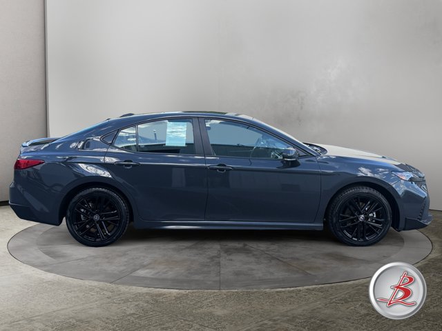 Used 2025 Toyota Camry SE w/ Convenience Package AWD/4WD image 8