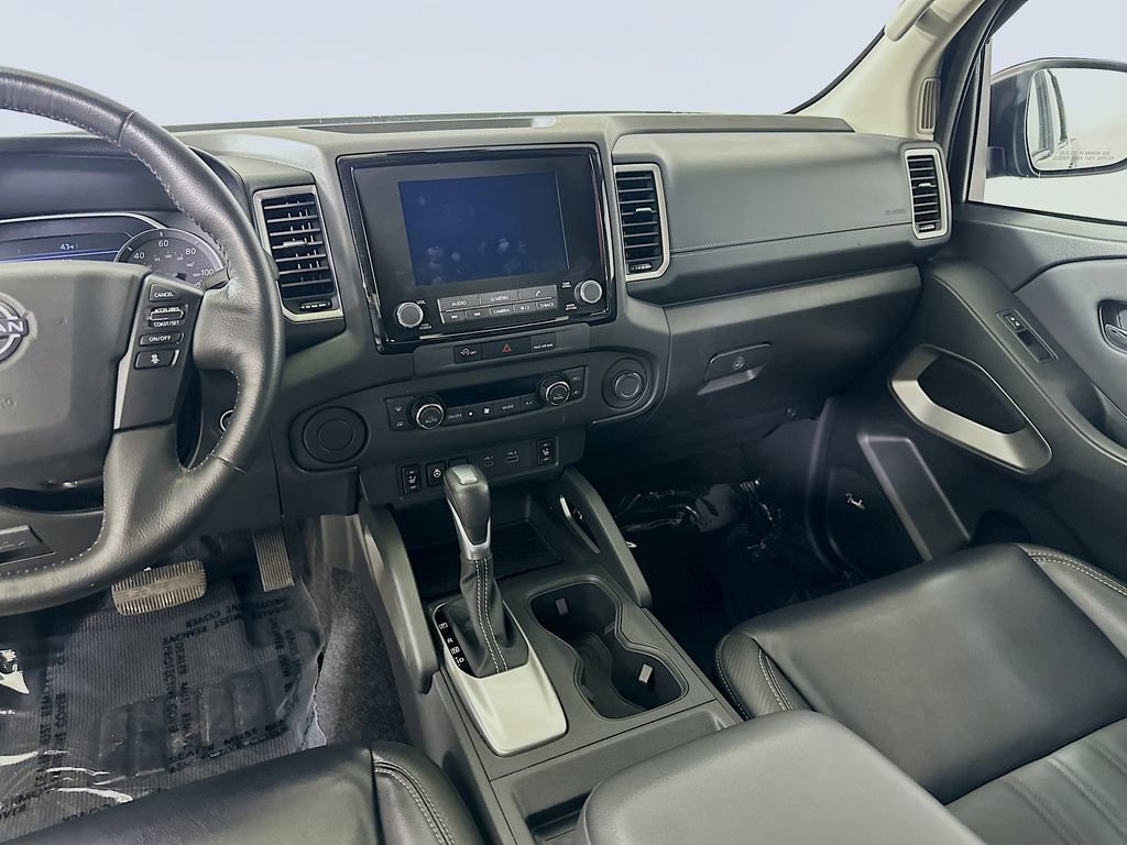 Used 2024 Nissan Frontier SL w/ Technology Package image 19