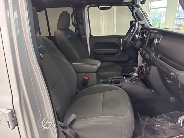 Used 2023 Jeep Wrangler Unlimited Rubicon 4xe w/ Cold Weather Group AWD/4WD image 24