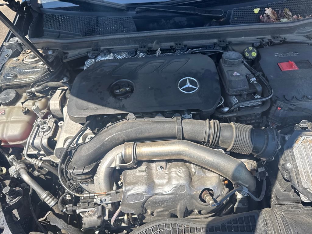 Used 2025 Mercedes-Benz CLA 250 image 25
