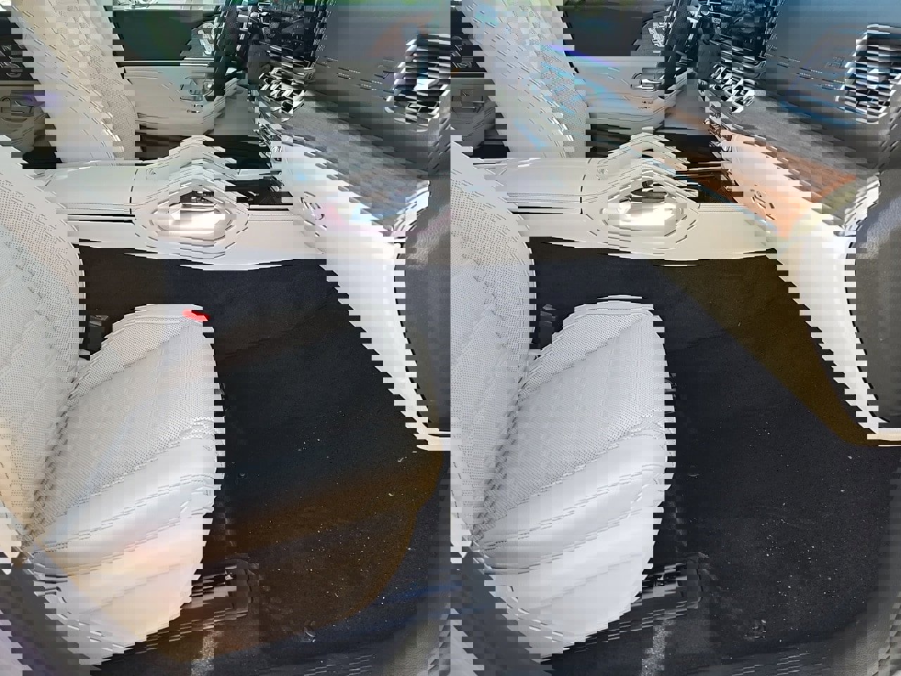 New 2026 Mercedes-Benz GLS 450 4MATIC image 41