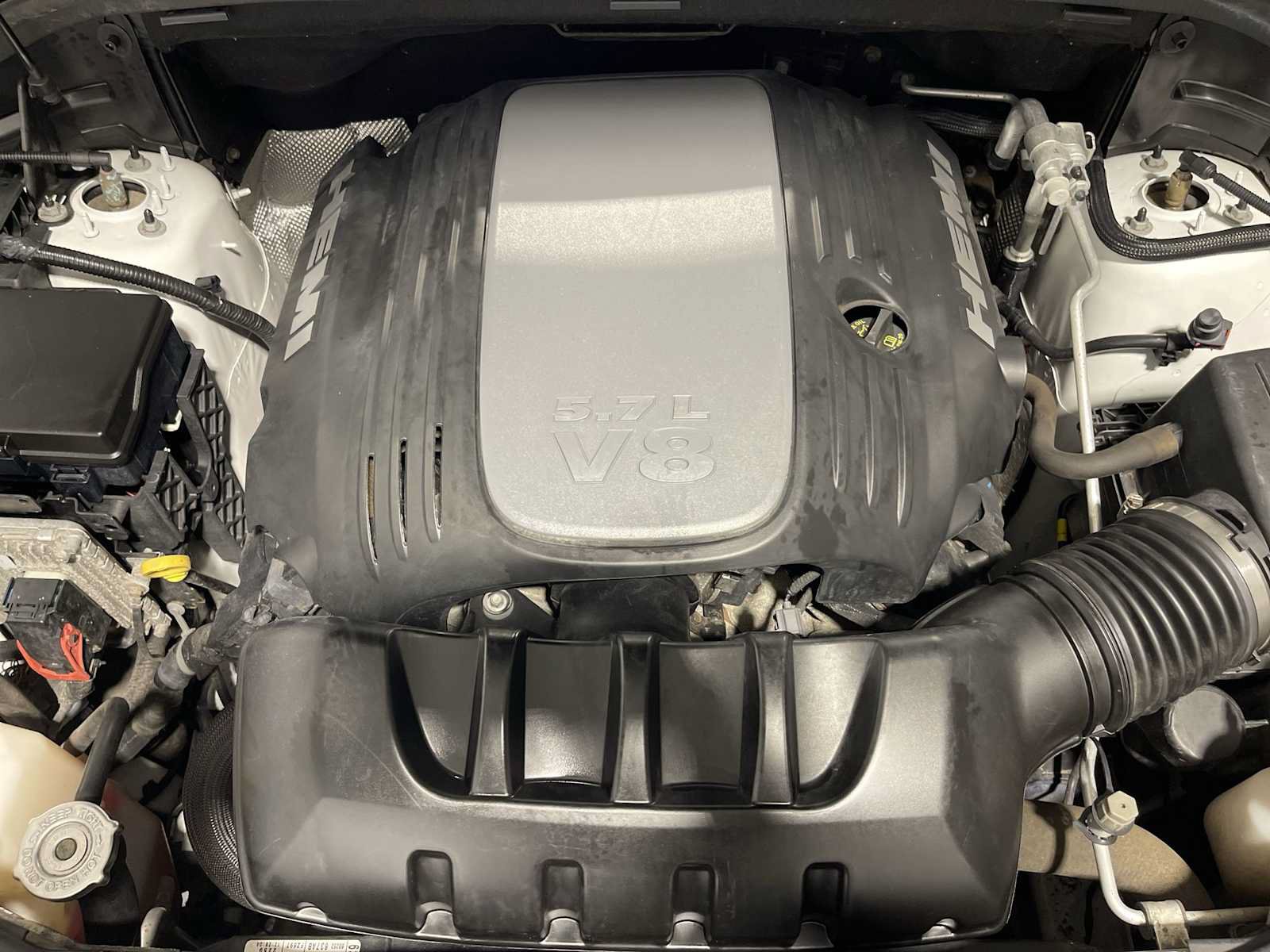 Used 2020 Jeep Grand Cherokee Trailhawk AWD/4WD image 9