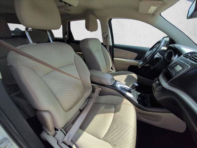 Used 2016 Dodge Journey SXT w/ Premium Group FWD image 18