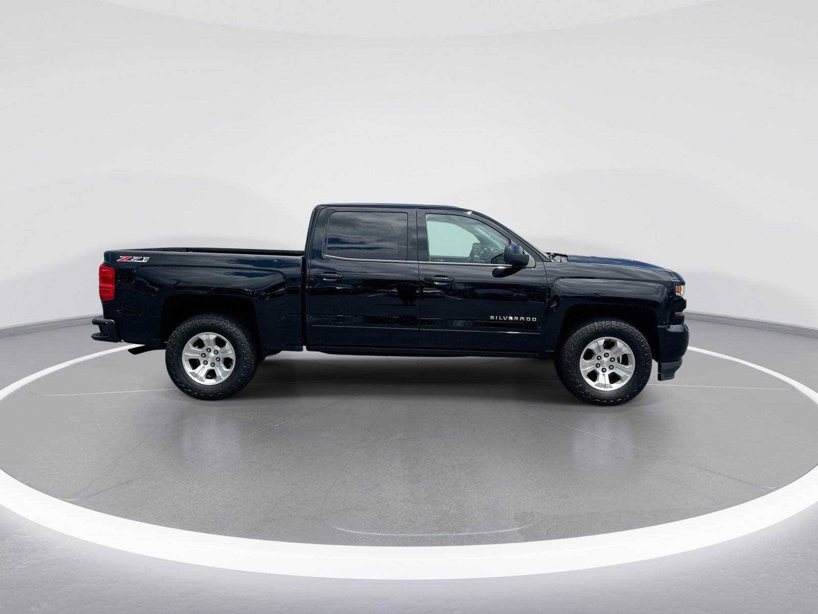 Used 2017 Chevrolet Silverado 1500 LT w/ All Star Edition AWD/4WD image 10
