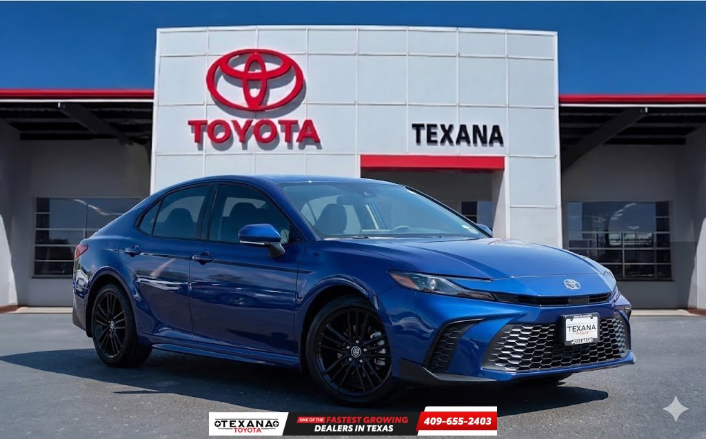 Used 2025 Toyota Camry SE