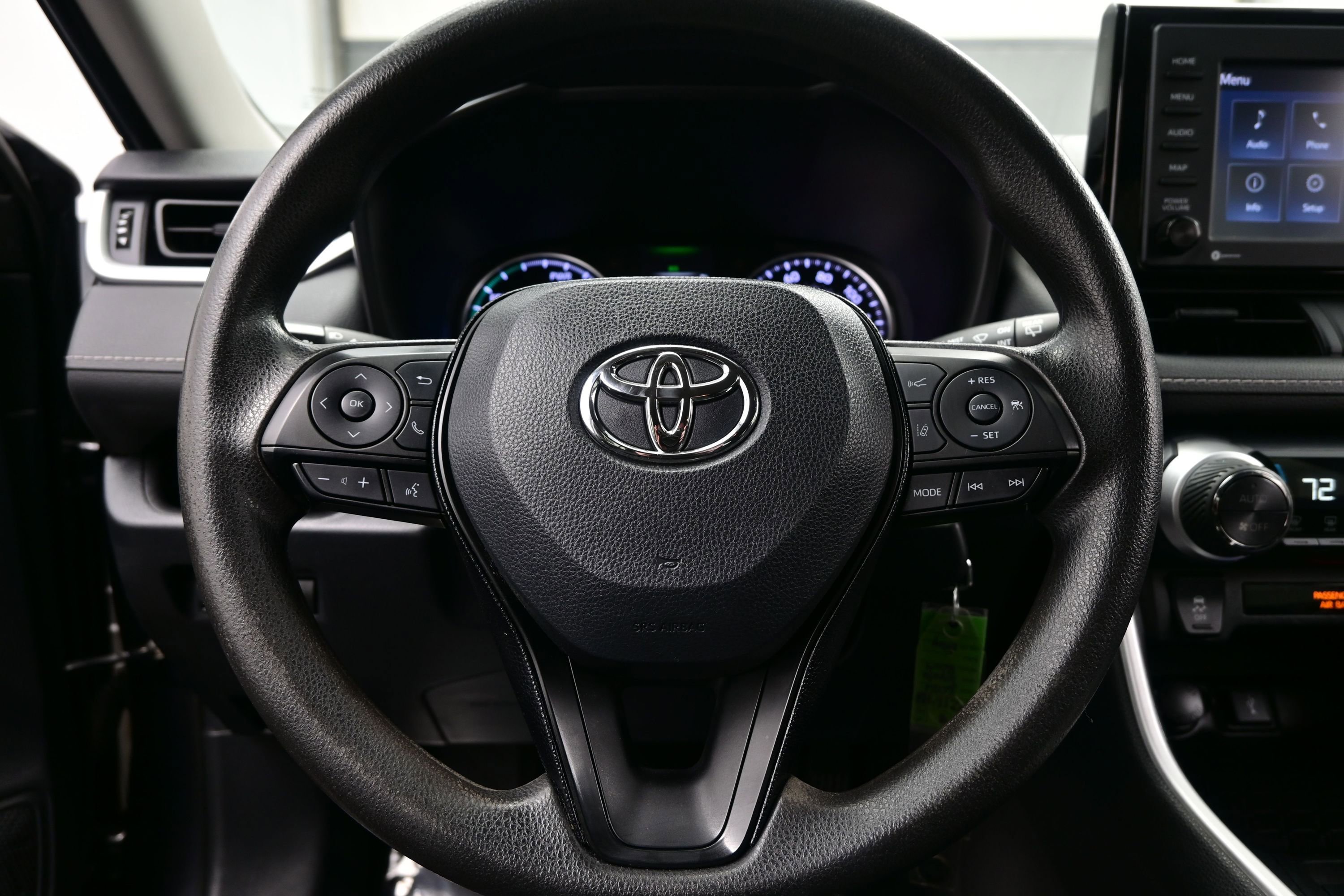 Used 2021 Toyota RAV4 LE AWD/4WD image 21