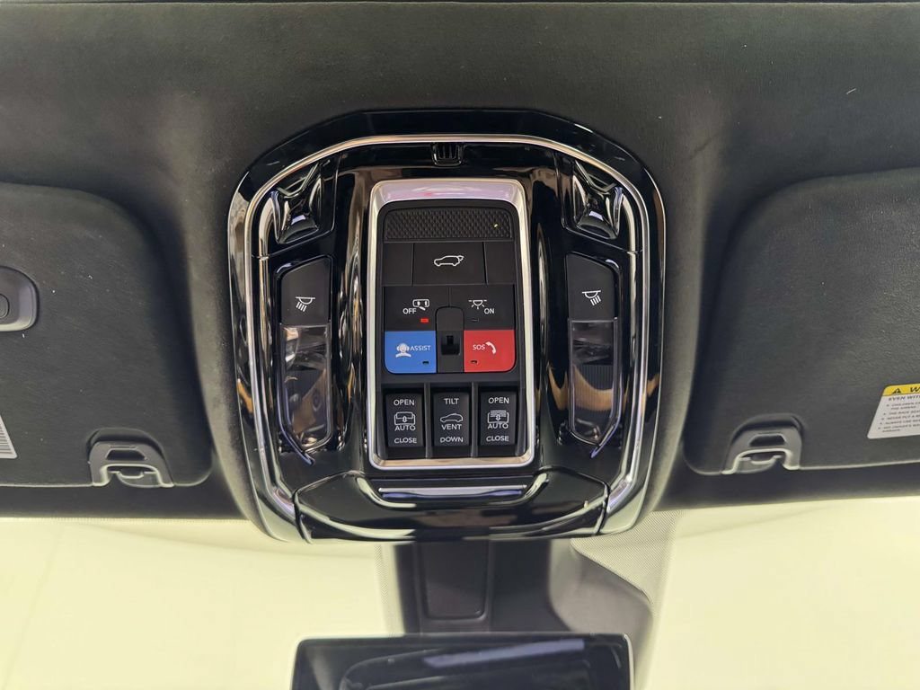 Used 2022 Jeep Grand Wagoneer Series III AWD/4WD image 25