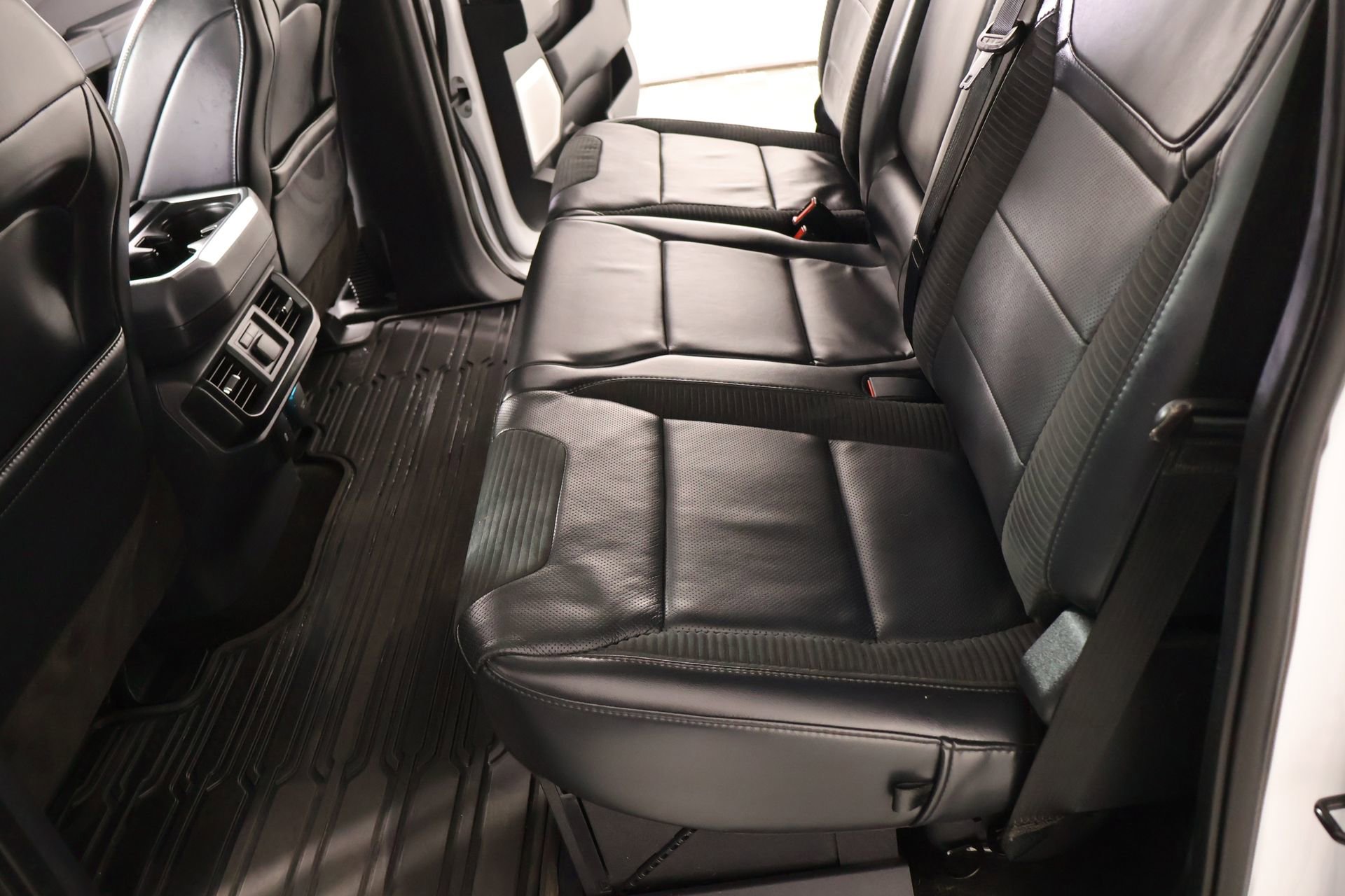 Used 2022 Ford F150 Raptor w/ Equipment Group 801A High AWD/4WD image 14