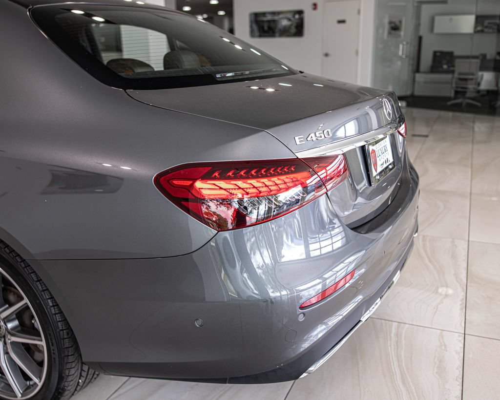 Used 2023 Mercedes-Benz E 450 4MATIC Sedan image 14