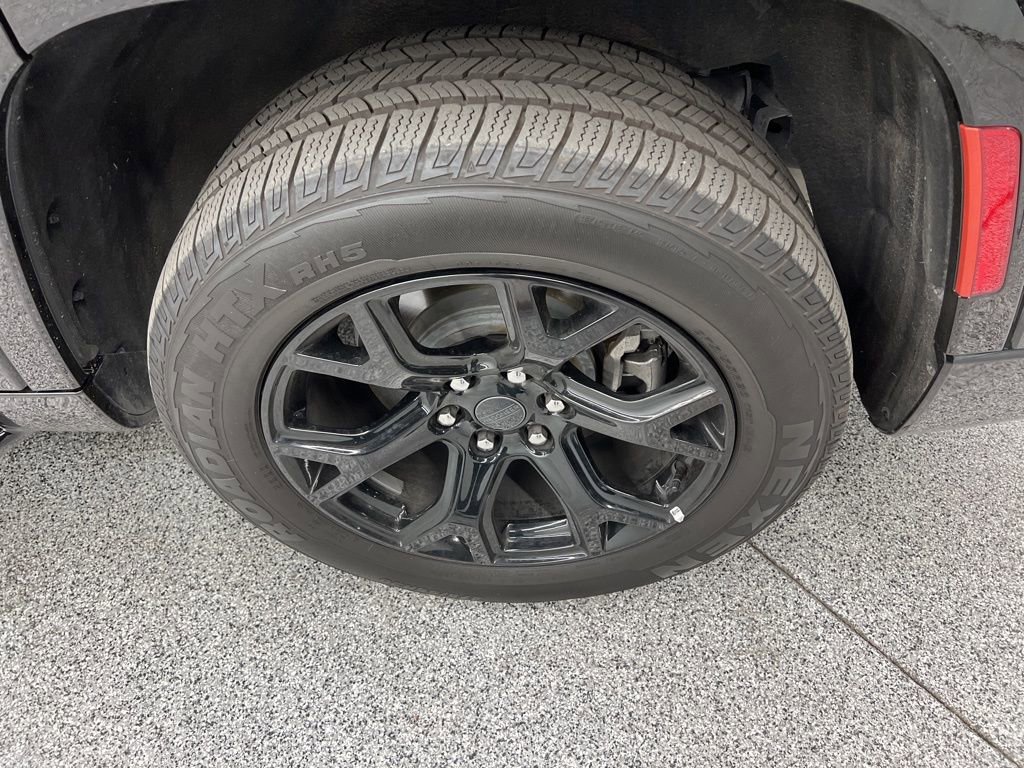 Used 2025 Jeep Wagoneer Series II image 8