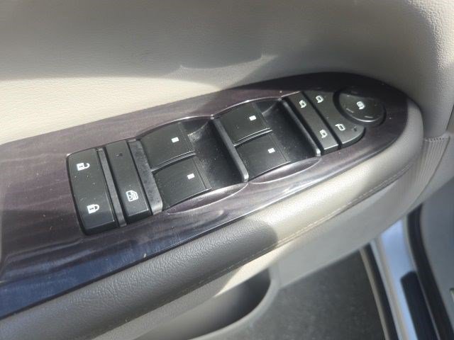 Used 2016 Buick Enclave Premium AWD/4WD image 7
