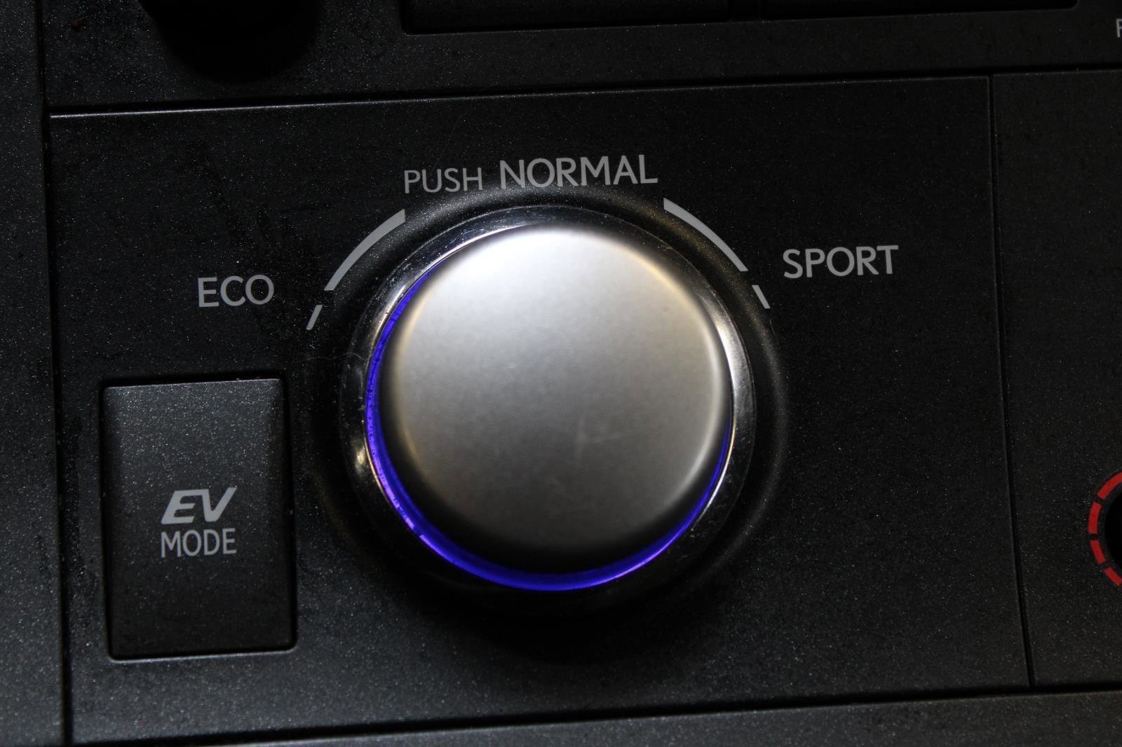 Used 2013 Lexus CT 200h w/ Premium Pkg w/Backup Camera image 20