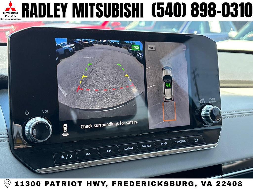 Used 2024 Mitsubishi Outlander SEL AWD/4WD image 9