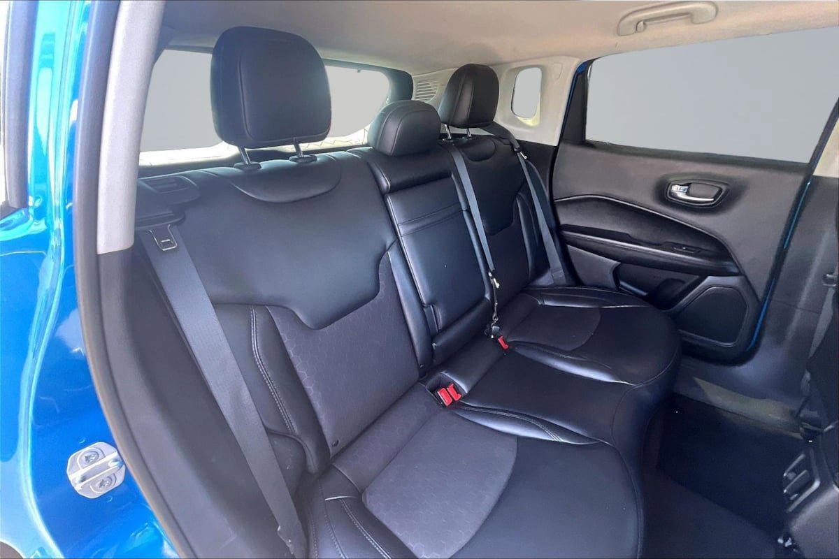 Used 2019 Jeep Compass Altitude FWD image 27