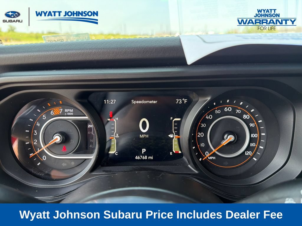 Used 2025 Jeep Wrangler Unlimited Sahara AWD/4WD image 22