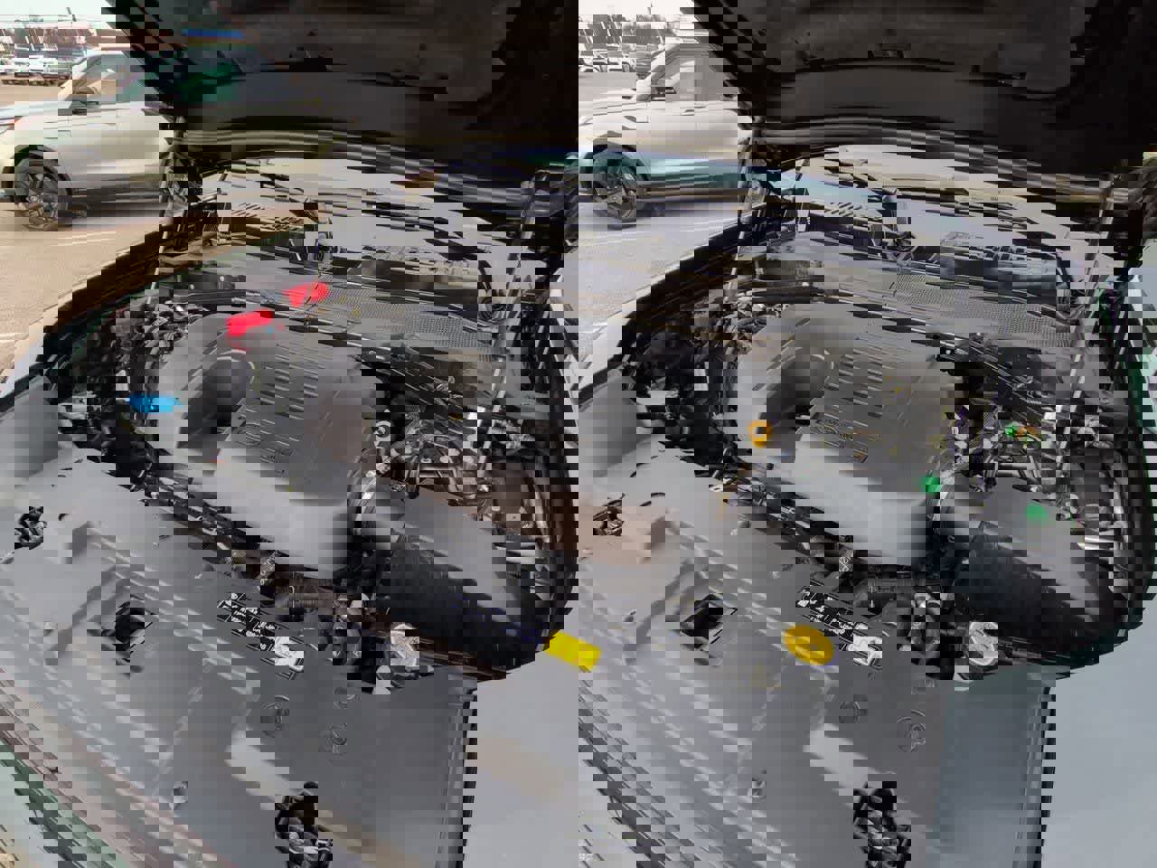 Used 2024 Land Rover Defender 130 X-Dynamic SE image 14