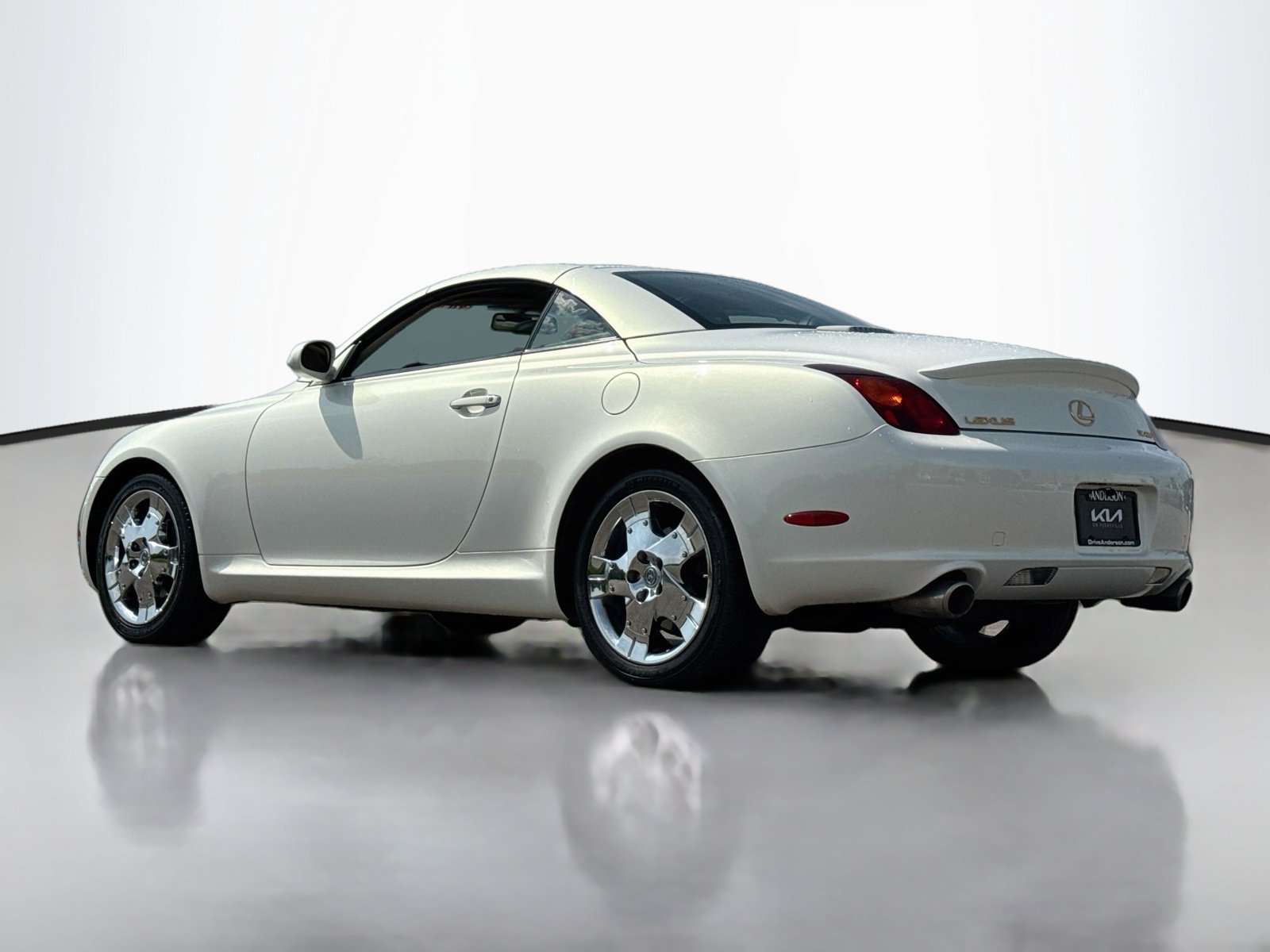 Used 2005 Lexus SC 430 Convertible w/ Preferred Accessory Pkg RWD image 5