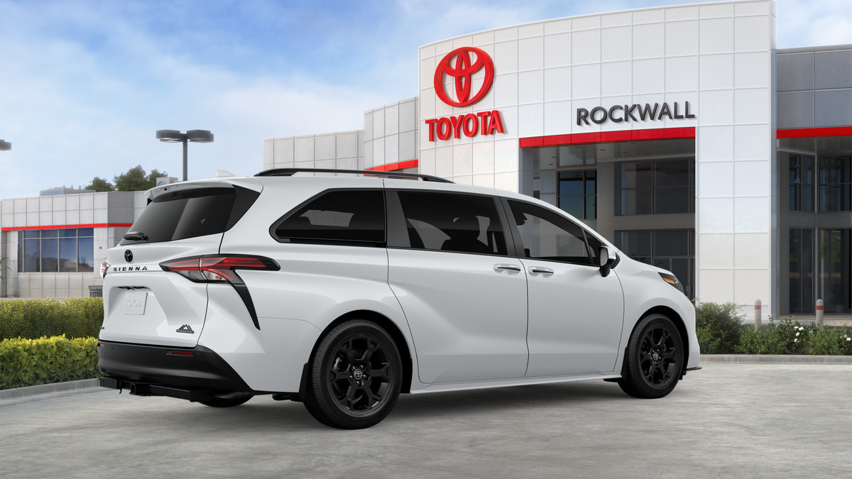 New 2026 Toyota Sienna XLE Woodland Edition AWD/4WD image 32
