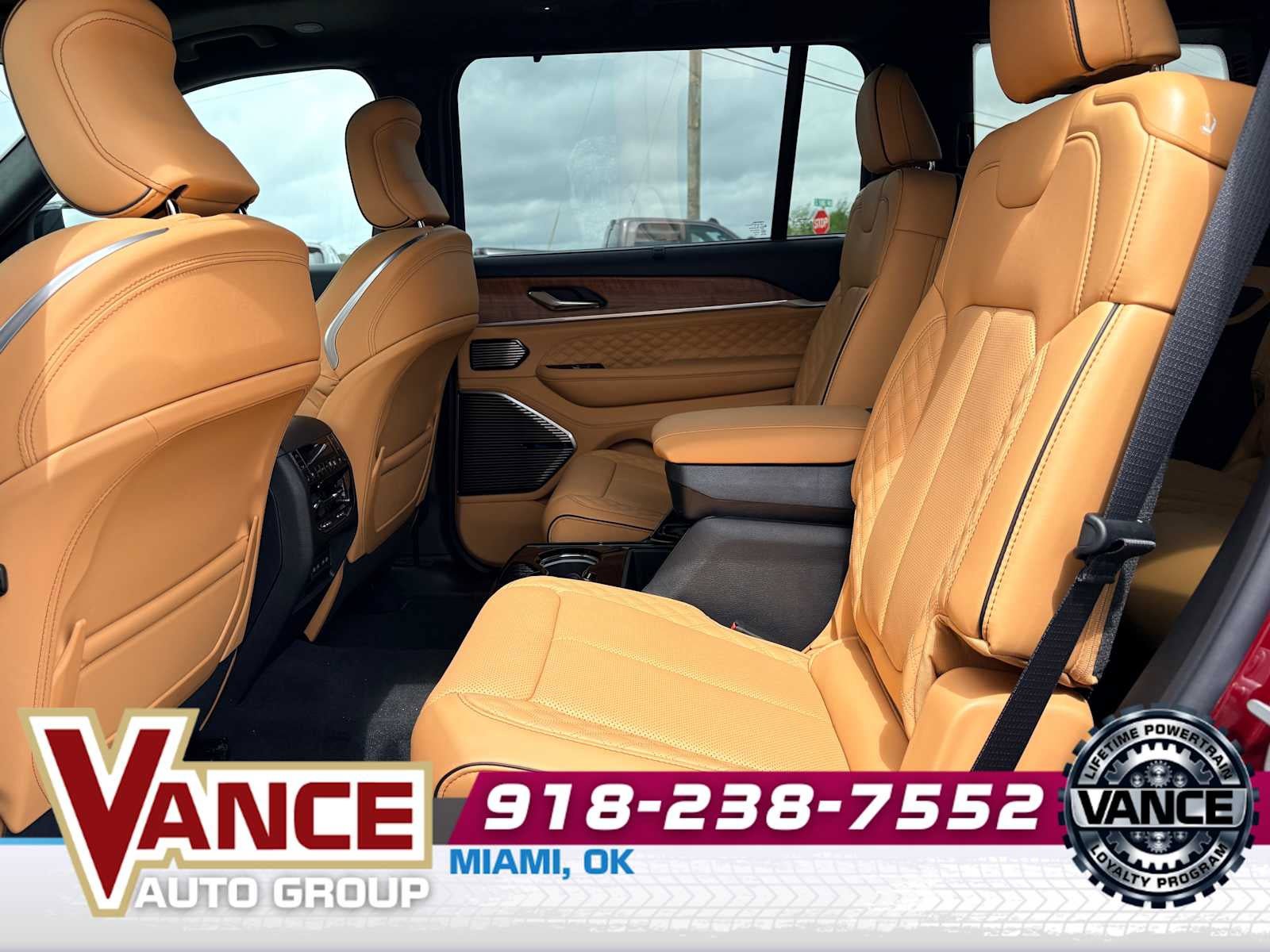 New 2026 Jeep Grand Cherokee L Summit w/ Obsidian Package AWD/4WD image 14