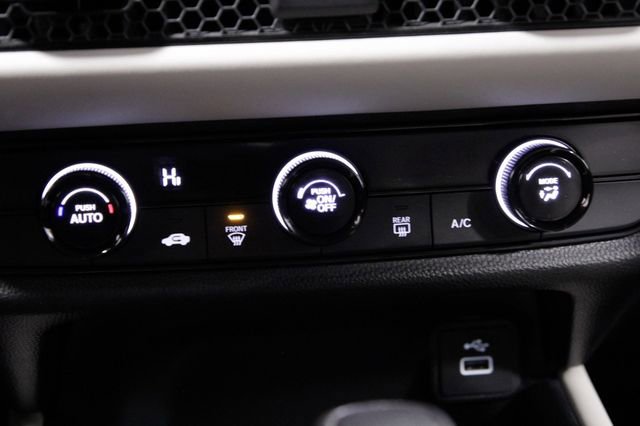 Certified 2023 Honda HR-V LX image 28