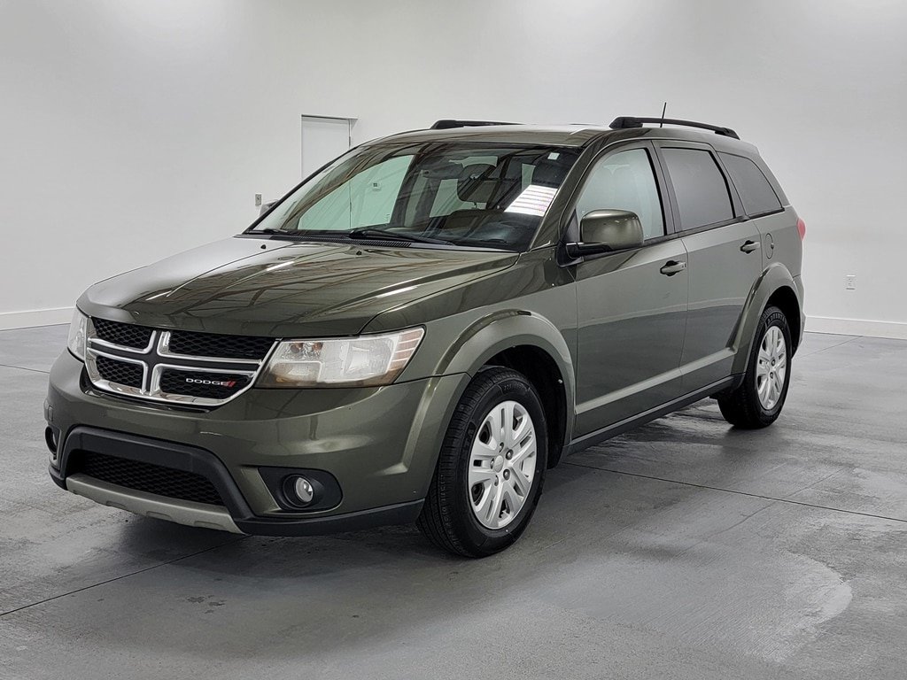 Used 2019 Dodge Journey SE FWD image 4