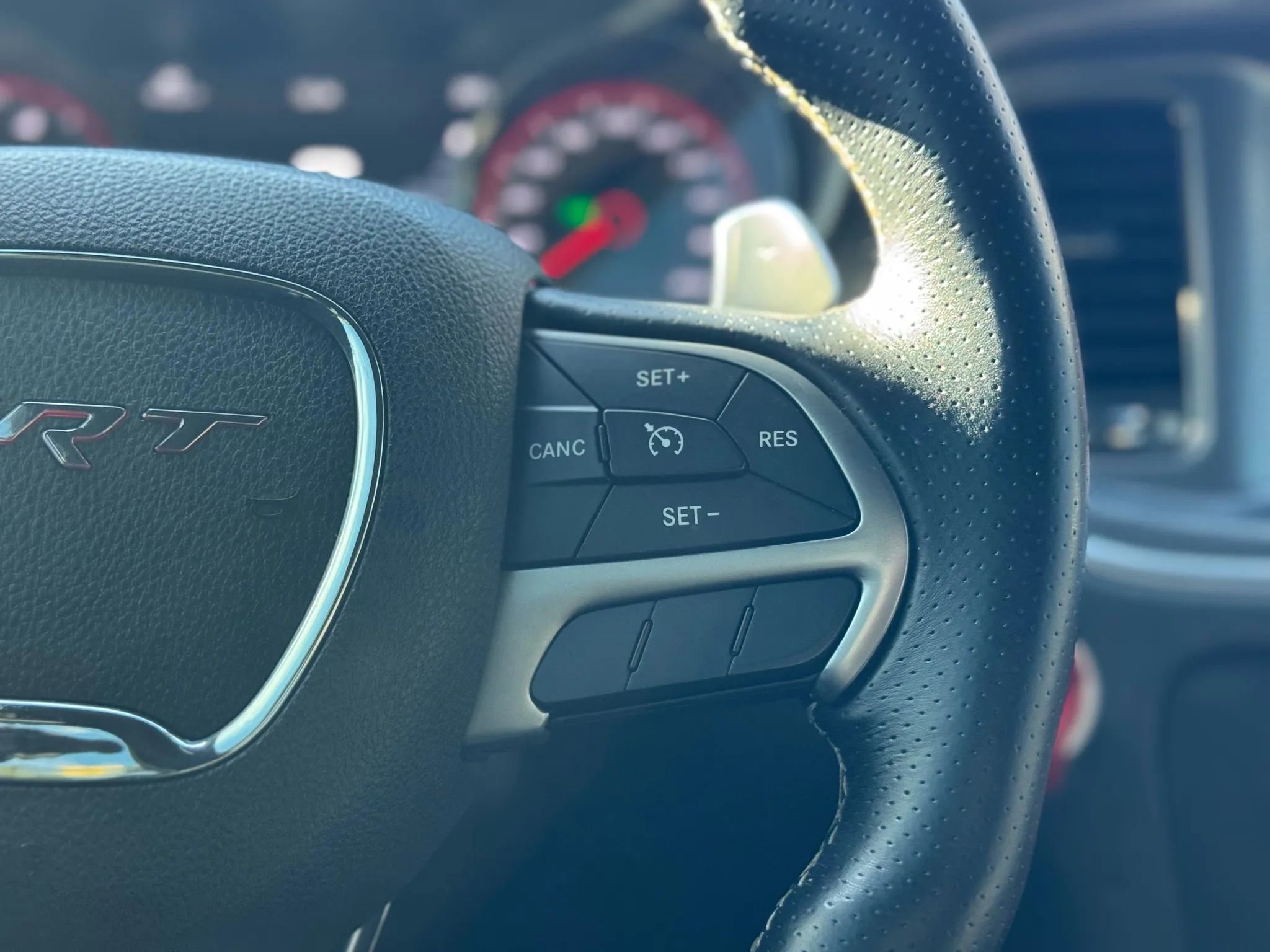 Used 2017 Dodge Charger SRT Hellcat image 32