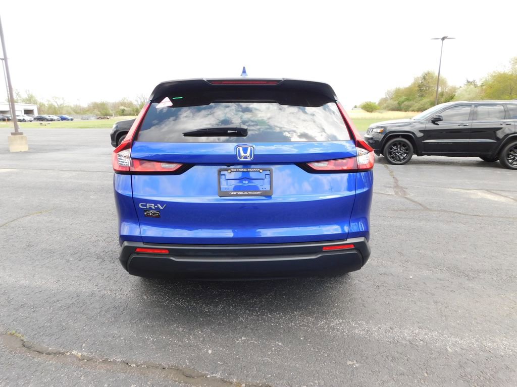 Used 2025 Honda CR-V LX image 4