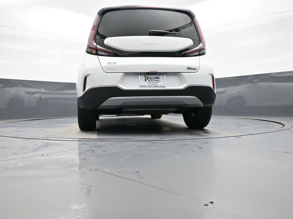 Certified 2023 Kia Soul EX image 31