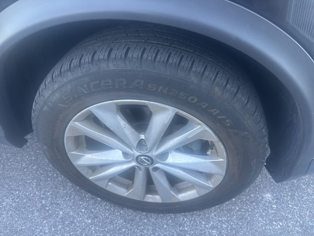 Used 2019 Nissan Rogue Sport SV w/ Technology Package image 10