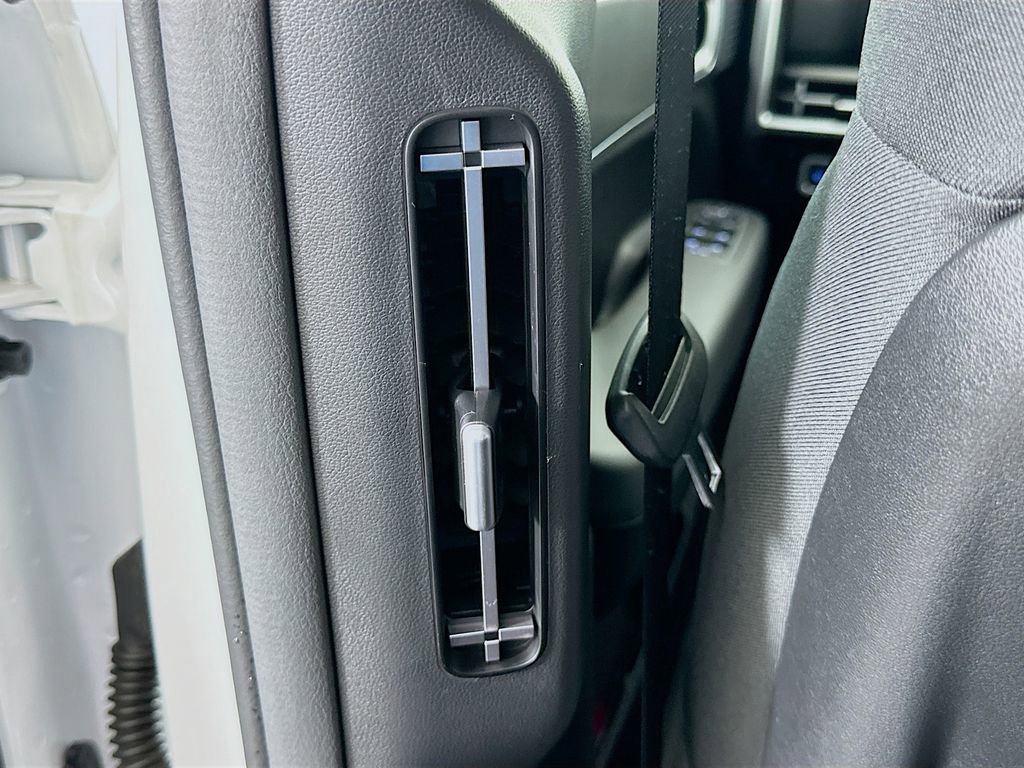 Certified 2026 Hyundai Santa Fe SE image 24