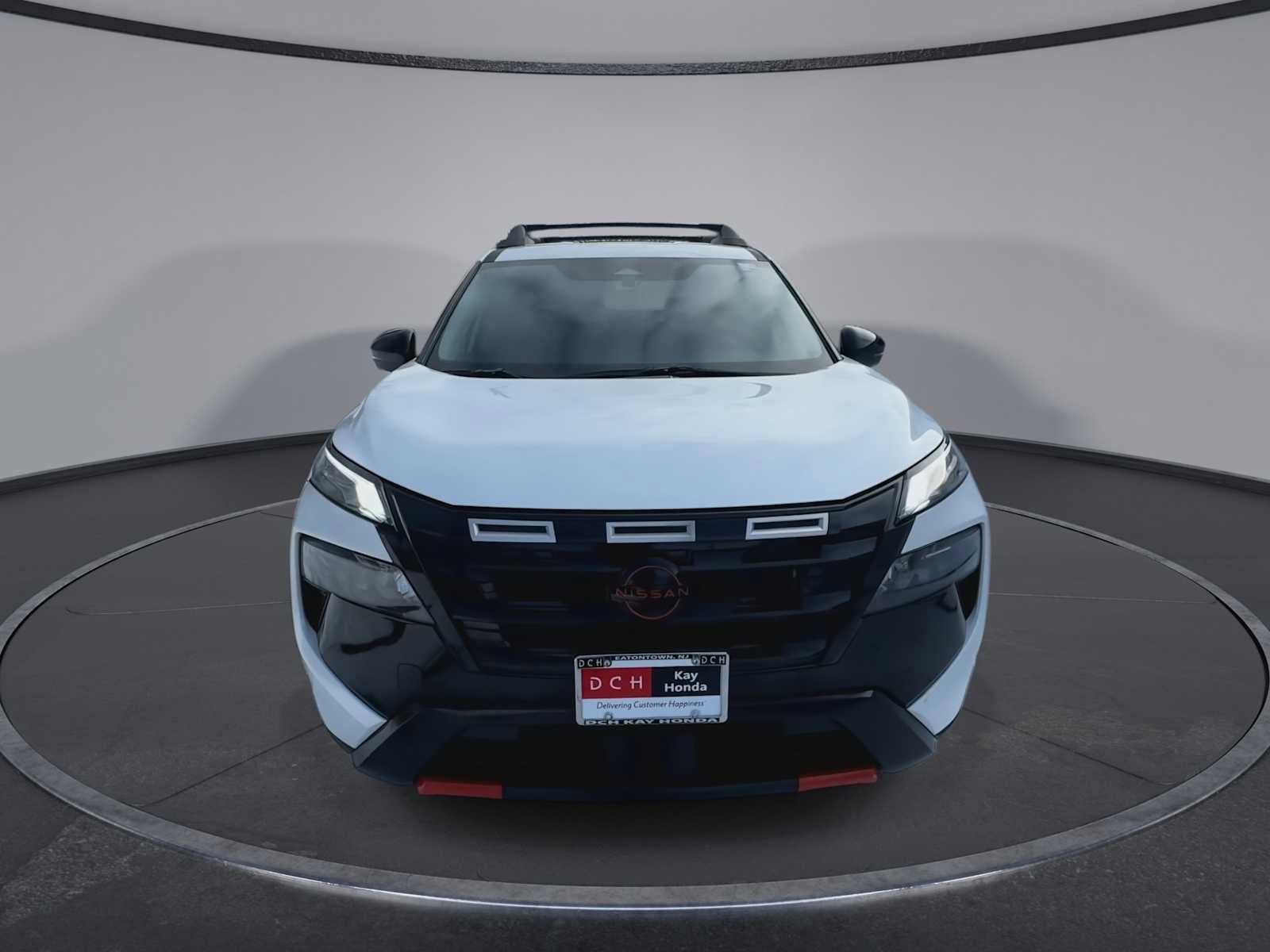 Used 2025 Nissan Rogue SV w/ Rock Creek Premium Package image 3