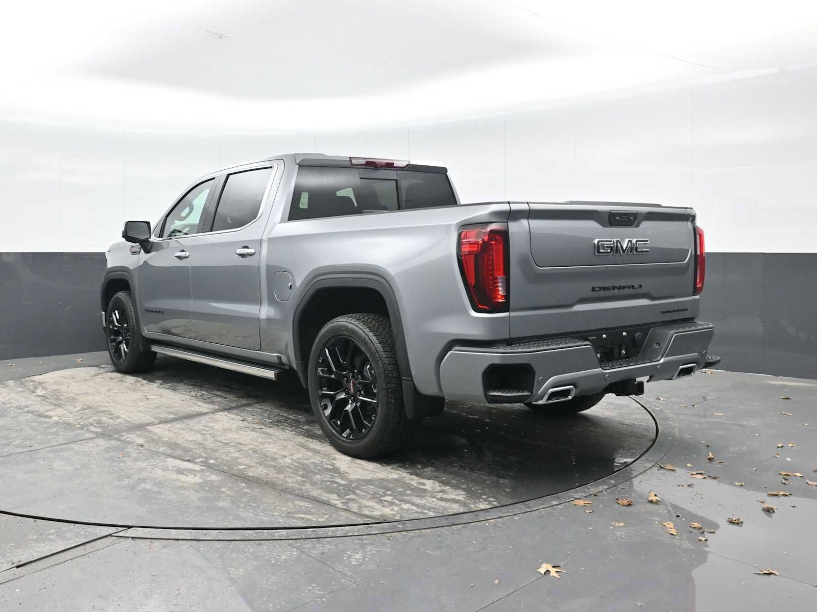 New 2026 GMC Sierra 1500 Denali image 2