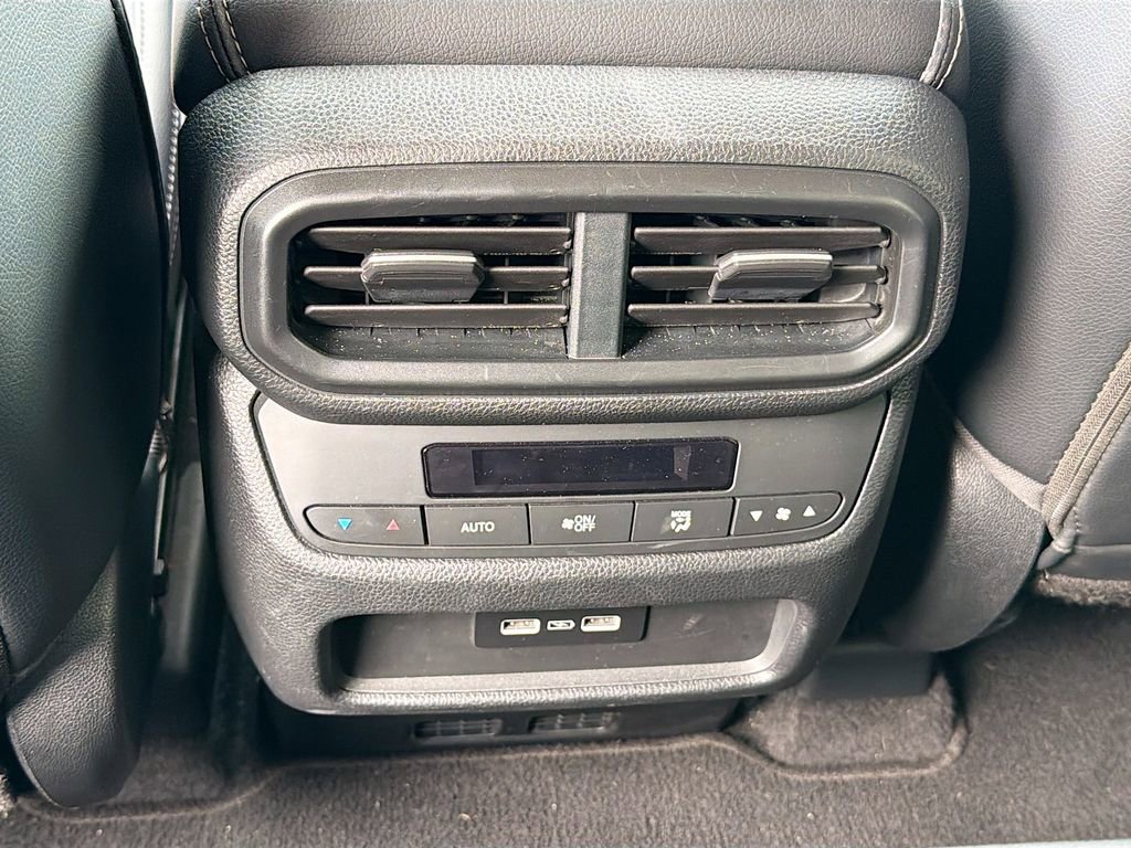 Used 2023 Honda Pilot EX-L image 24