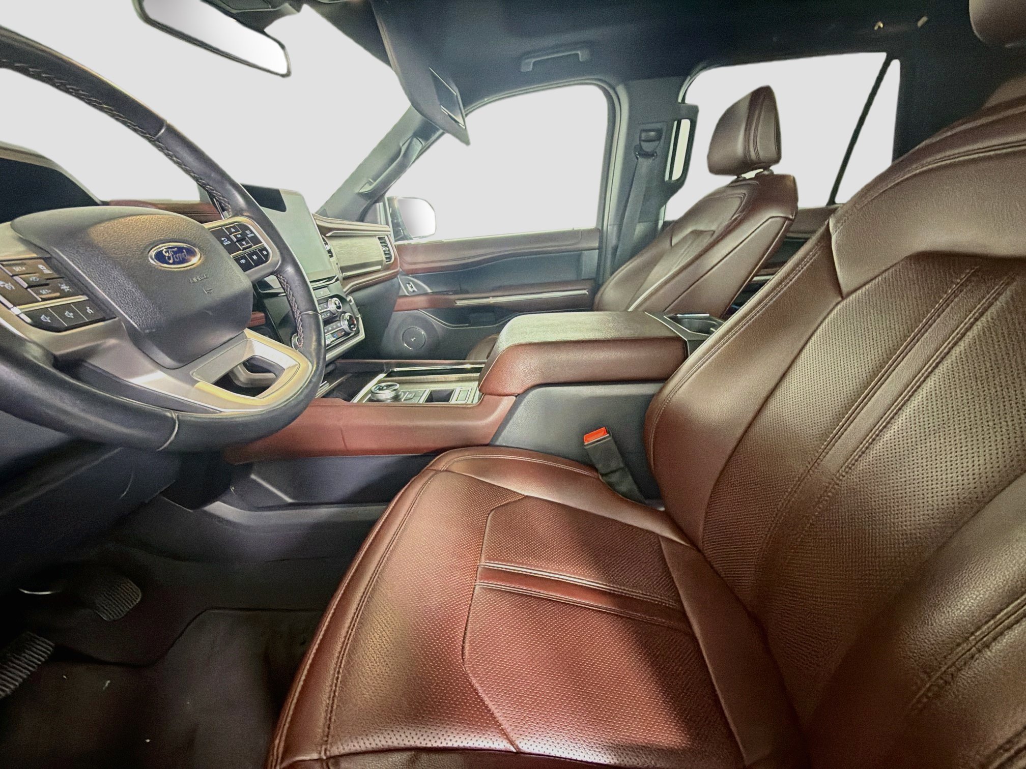 Used 2024 Ford Expedition Limited RWD image 13